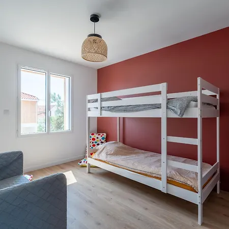 Maison Neuve Climatisee, 8 Pers, Proche Plages, Surf, Wi-fi, Terrasse, Parking, Menage Inclus - Fr-1-319-526 Nyaraló *